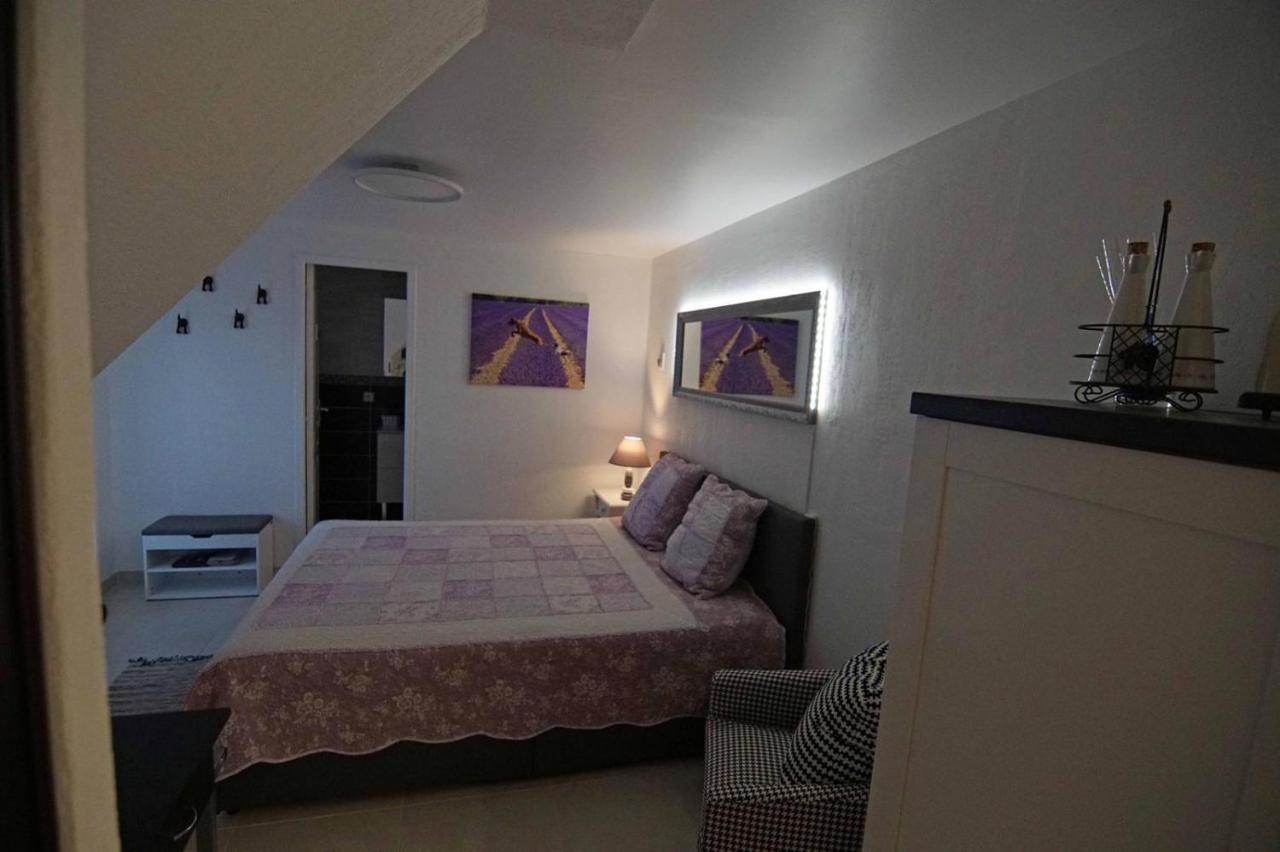 Ferienwohnung Chez Amali Brignoles Exterior foto